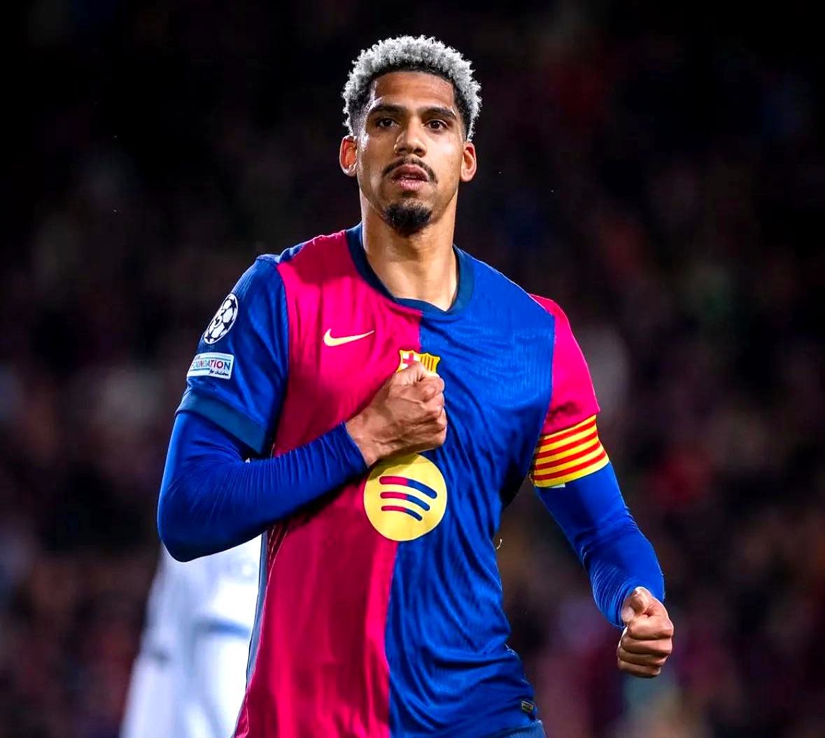 熊猫体育-尤文稳扎稳打！梅西铁血抗争