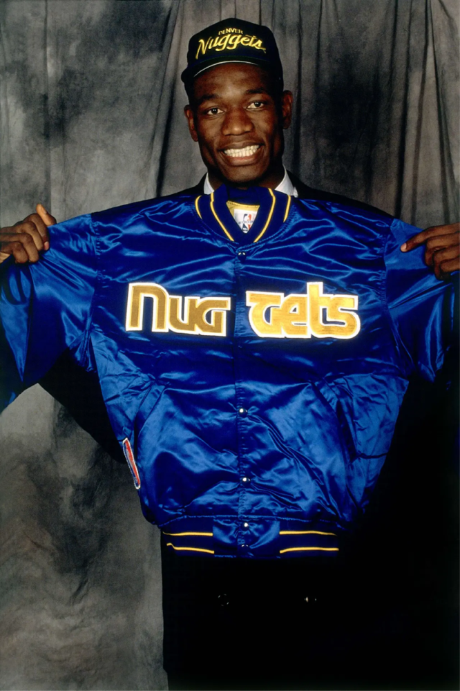 雄狮擒下马刺,戈贝尔防守稳健20分的简单介绍 雄狮擒下马刺,戈贝尔防守稳健20分的简单介绍