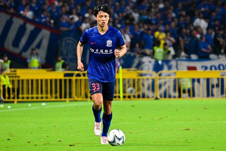 熊猫体育官方网站-中场核心恢复训练，备战重要比赛