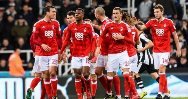 诺丁汉森林队取得重要胜利,球员信心大增 诺丁汉森林队取得重要胜利,球员信心大增