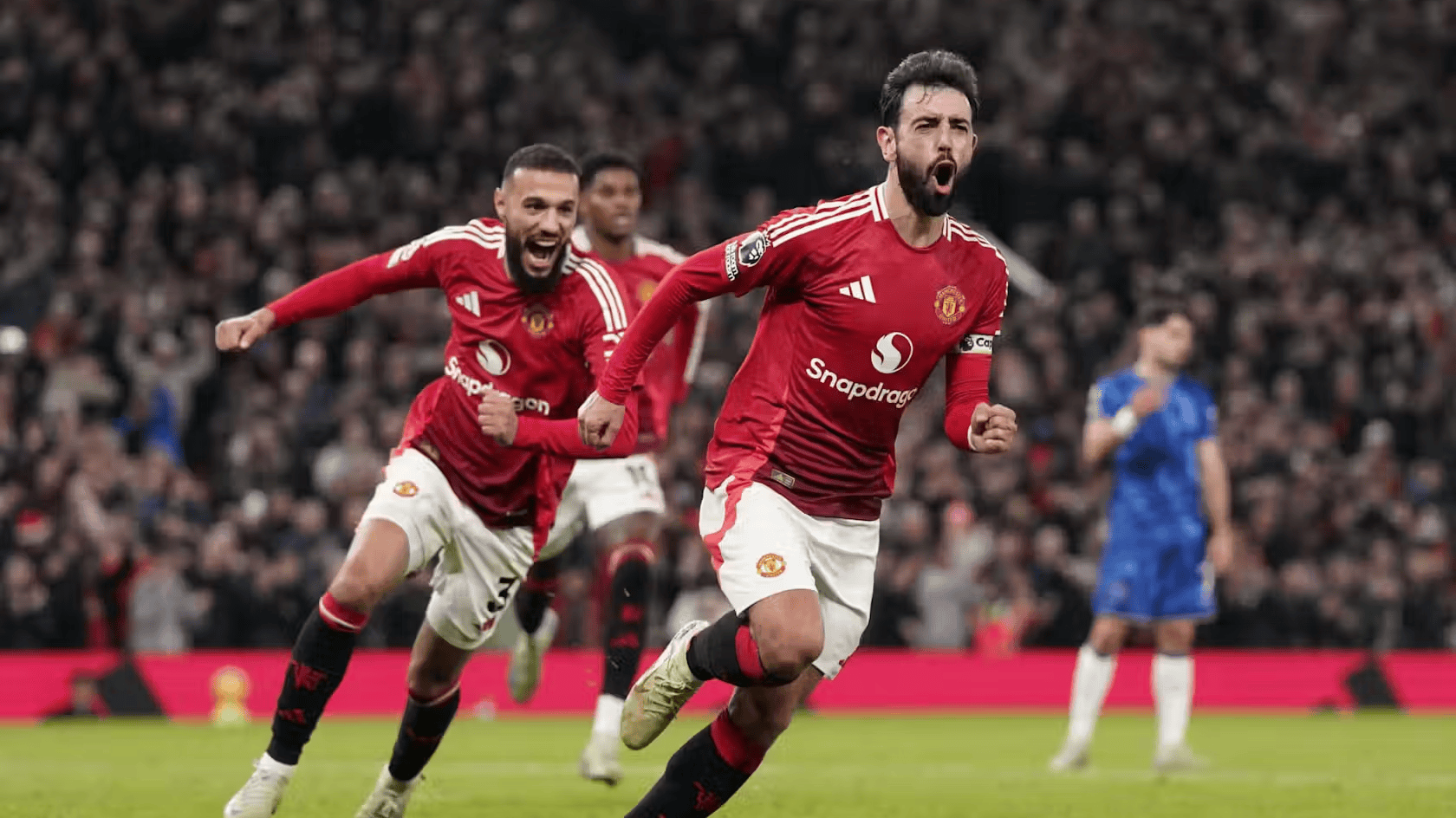 利物浦横扫曼联，轻松晋级欧冠半决赛