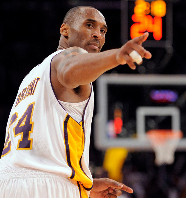 体育赛事直播-印尼羽毛球队横扫英格兰羽毛球队，辛杜打破历史纪录