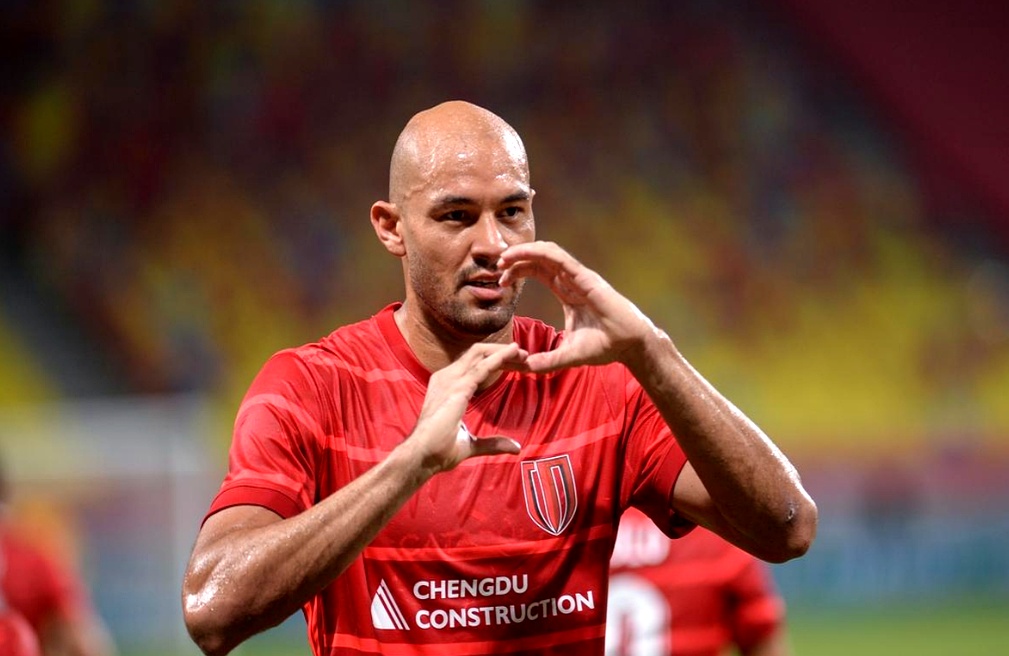 熊猫体育官方网站-球队面临信心危机，中部实力再次暴露