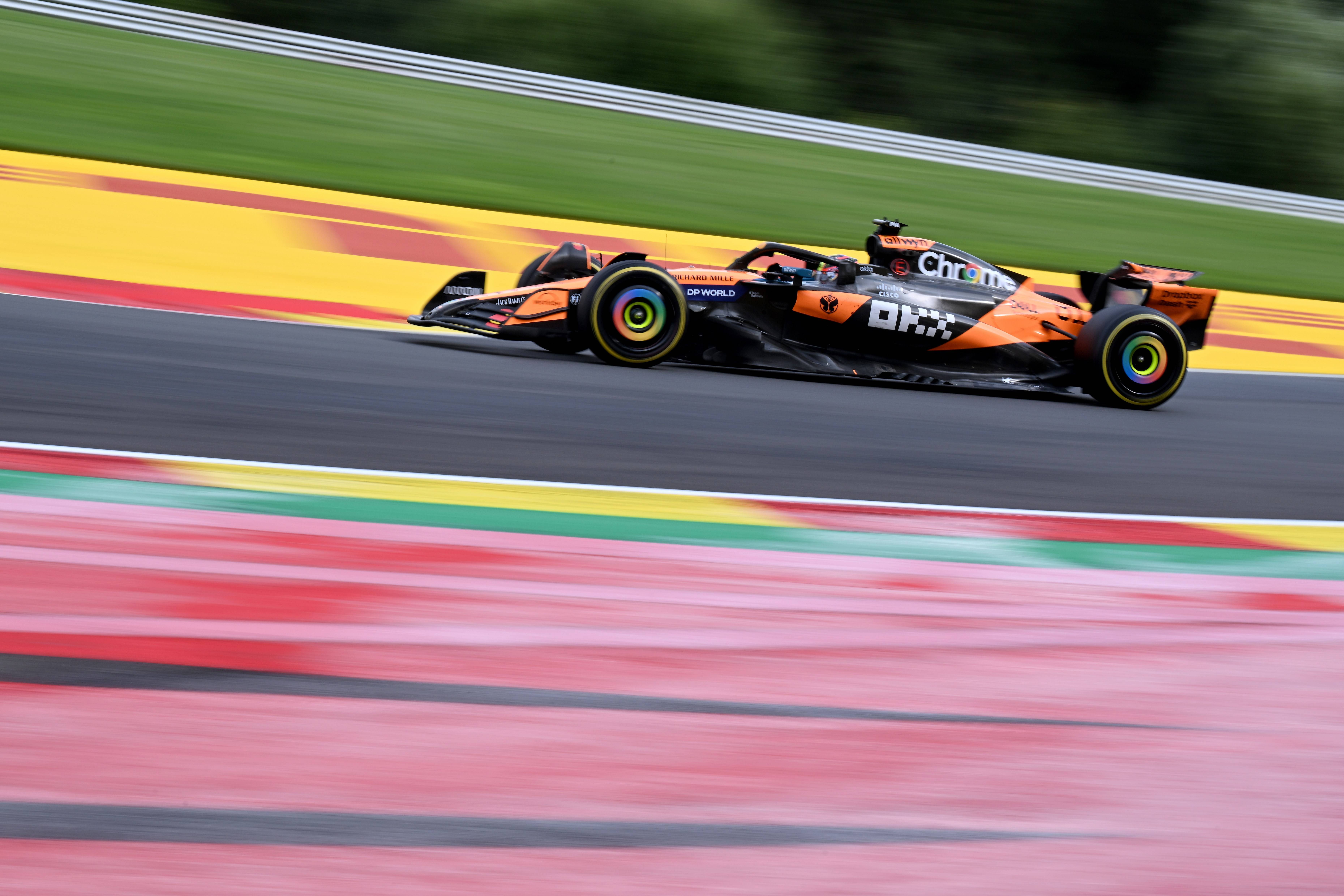 比利时樱桃军团夺胜，晋级16强赛事